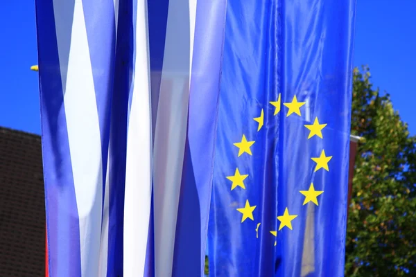 Banderas de Grecia y de la Unión Europea — Foto de Stock