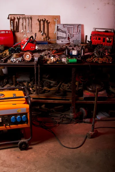 Inside a mechanic garage — Stock Photo, Image