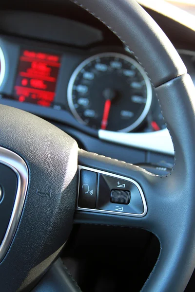 Steering wheel and dashboard — Stock Photo, Image
