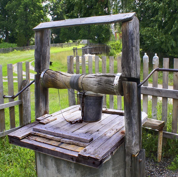 Rural well. — Stock Photo, Image