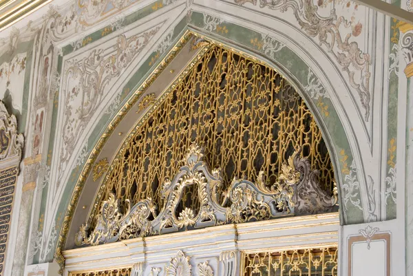 Ingången dekoration - topkapi palace armory — Stockfoto