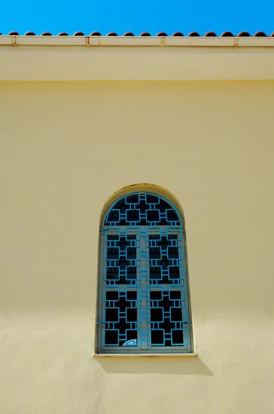 Монастырское окно — стоковое фото