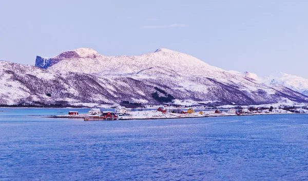 Nördliche Schönheit. Panorama. Polarnacht in Norwegen. — Stockfoto