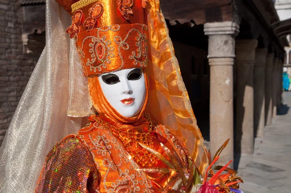伝統的なヴェネツィアカーニバルマスク — ストック写真