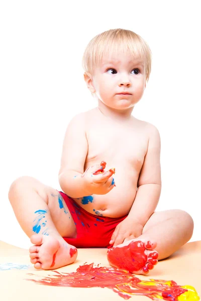 Baby jongen gouache schilderij op geïsoleerde Wit — Stockfoto
