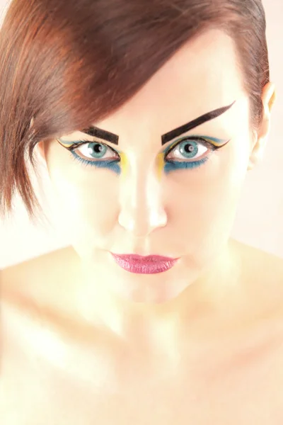 Schöne Frau mit Make-up — Stockfoto