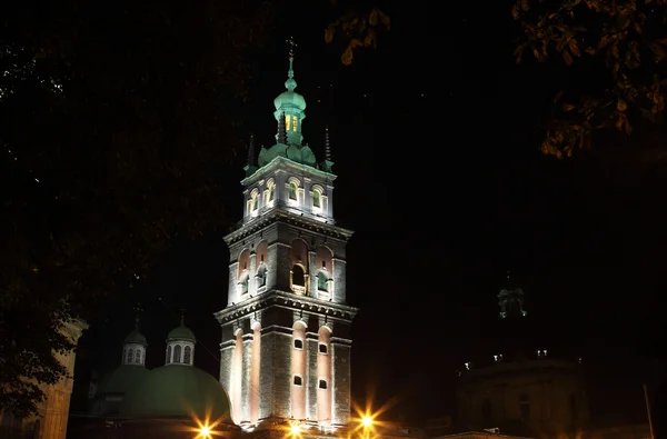 Η εκκλησία της Κοιμήσεως της Θεοτόκου στο lviv — Φωτογραφία Αρχείου