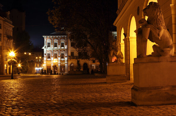 Rynok square in Lviv by night