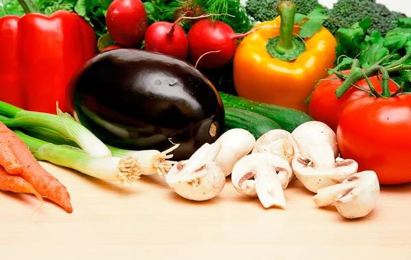 Vegetables on a table 2 — Stock Photo, Image