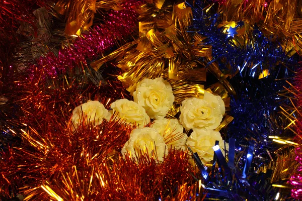 Slingers en decoraties voor Kerstmis en Nieuwjaar — Stockfoto