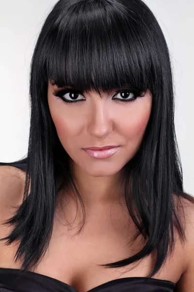 美丽性感女黑发模特的肖像 — 图库照片