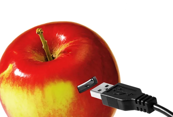 USB port i jabłko — Zdjęcie stockowe