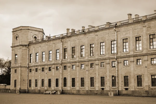 Gatchina pałacu. sepii. — Zdjęcie stockowe