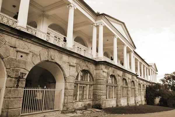 Palace in Tsarskoe Selo. Sepia. — Stock Photo, Image