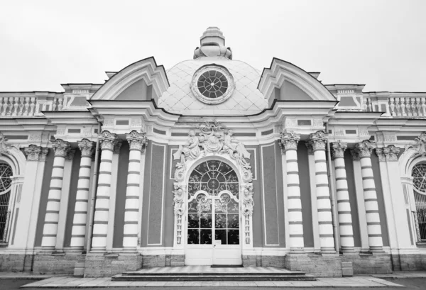 Pavillon de la Grotte à Tsarskoe Selo  . — Photo
