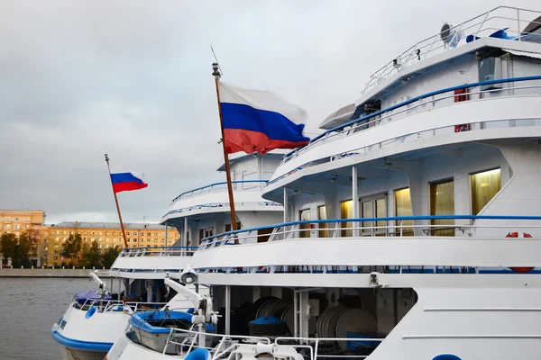 stock image Cruise ship and flag