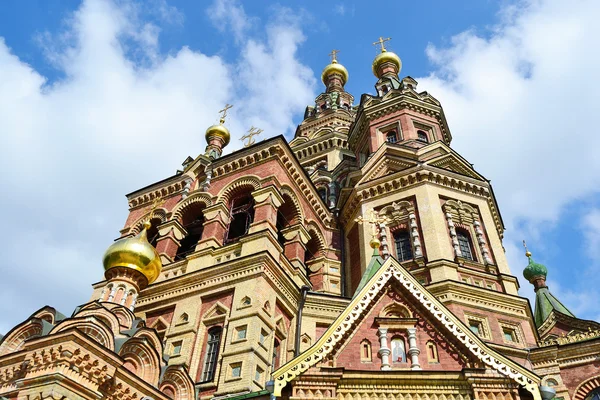 Cathedral in Peterhof, Russia — Stock Photo, Image