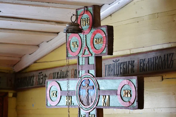 Древесный православный крест — стоковое фото