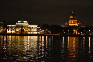 st Petersburg gece görünümü