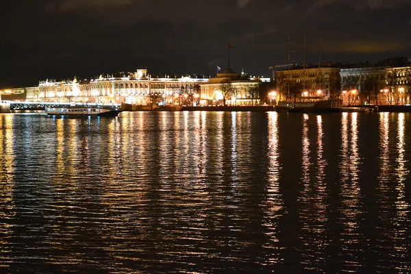 St Petersburg gece görünümü — Stok fotoğraf