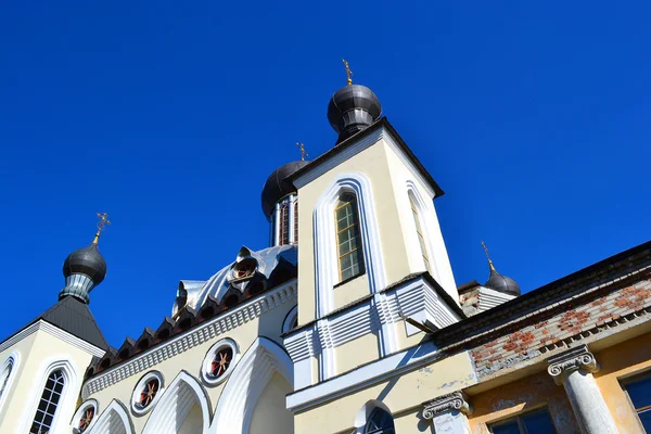 Orthodoxe Kathedrale im alten Teil von Pinsk — Stockfoto