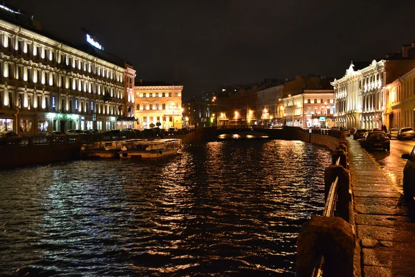 Moika řeka v noci — Stock fotografie