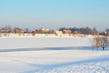 neva Nehri dondurulmuş