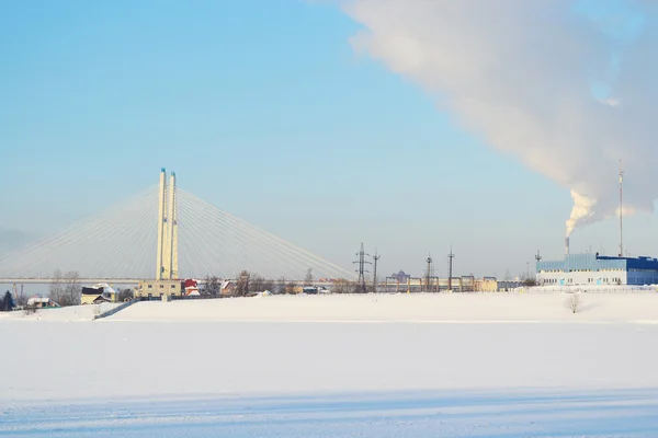 Bevroren rivier neva — Stockfoto