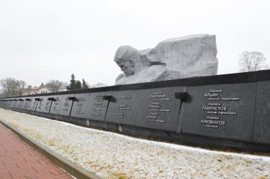 brest Kalesi içinde askeri cenaze.