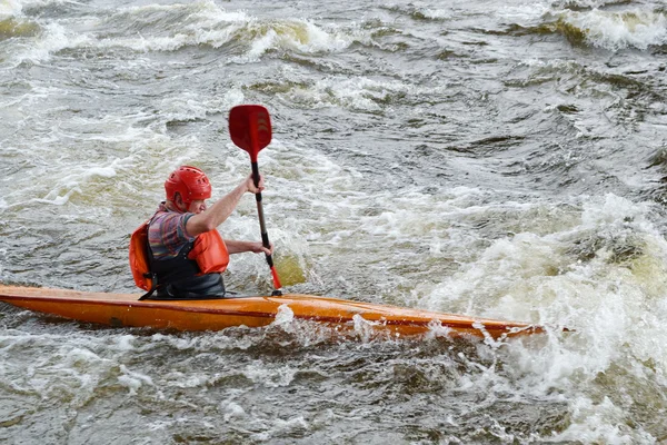 A river vuoksi kayaker — Stock Fotó