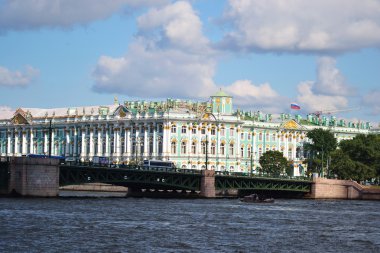 Kışlık Sarayın ve Saray Köprüsü