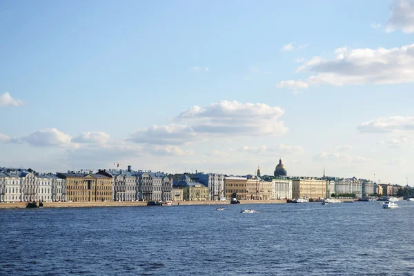 Vista del Palacio Embankment — Foto de Stock