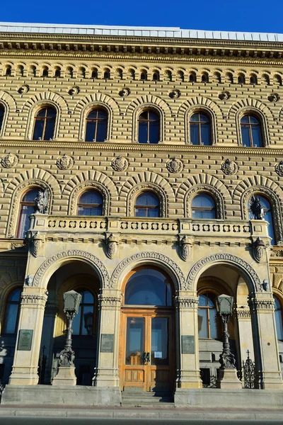 A szentpétervári palota homlokzata — Stock Fotó