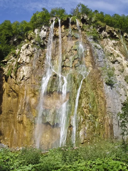 国立公園 plitvitskiye 湖群、クロアチアの滝 — ストック写真