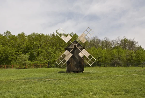 Wooden windmilll — Stock Photo, Image