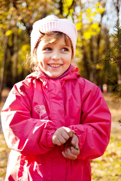 Portrait of little girl — Stock Photo, Image