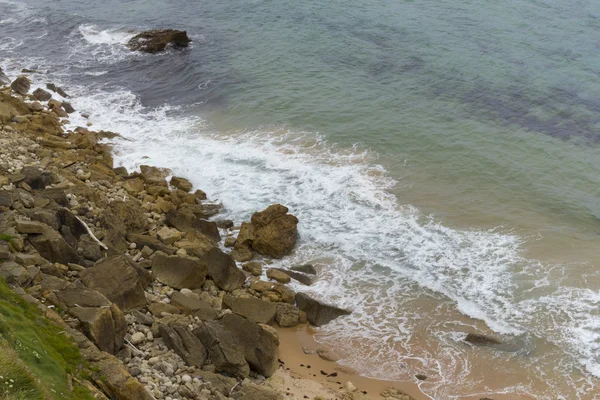 Kilátás nyílik a sziklák és a strandok — Stock Fotó