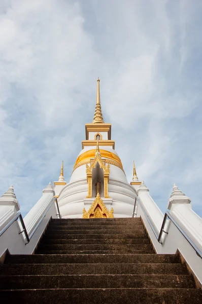 Temple thaï stupa — Photo