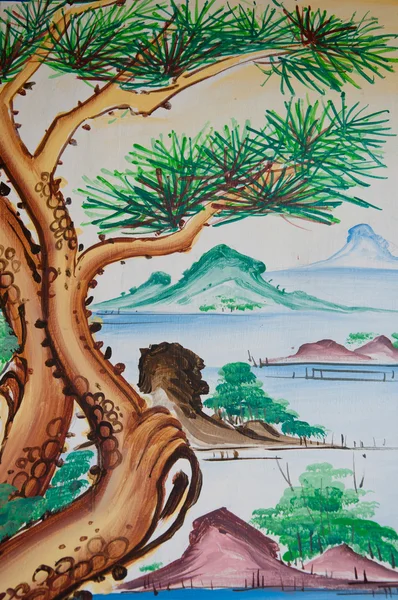 Pintura de pino chino en la pared en templo chino — Foto de Stock