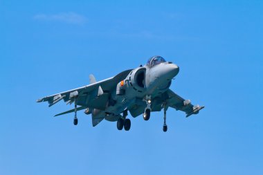 av-8b harrier artı