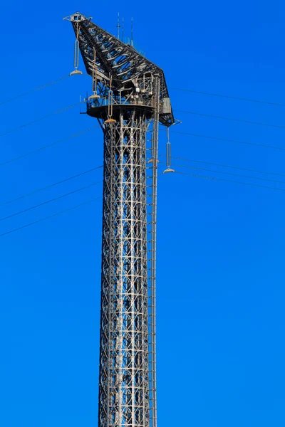 Wieża łączności — Zdjęcie stockowe