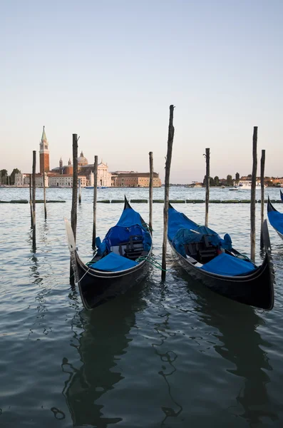 Venice gondolas at sunset — Stock Photo, Image