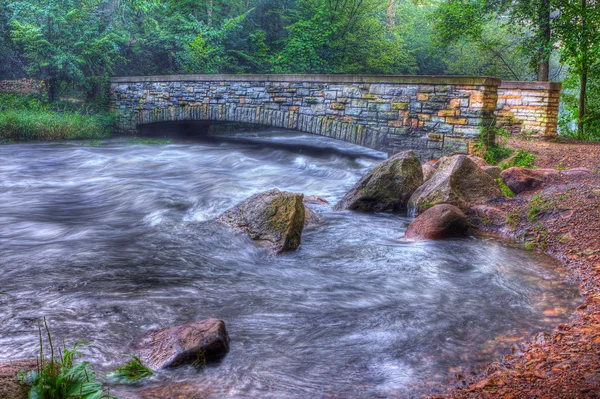 Creek and Bridge in HDR — Stock Photo, Image