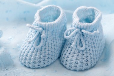 Blue baby booties clipart