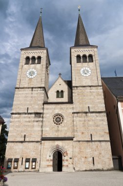 st. peter ve john baptist berchtesgaden collegiate Kilisesi