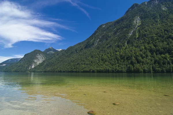 O famoso lago Konigssee da Baviera — Fotografia de Stock