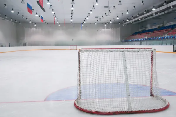 Пустая хоккейная площадка — стоковое фото