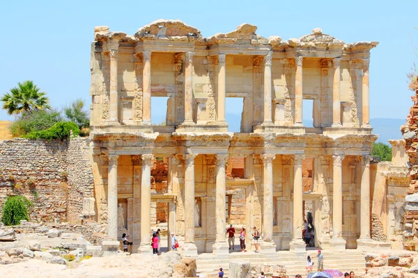 Römische Bibliothek des Celsus — Stockfoto