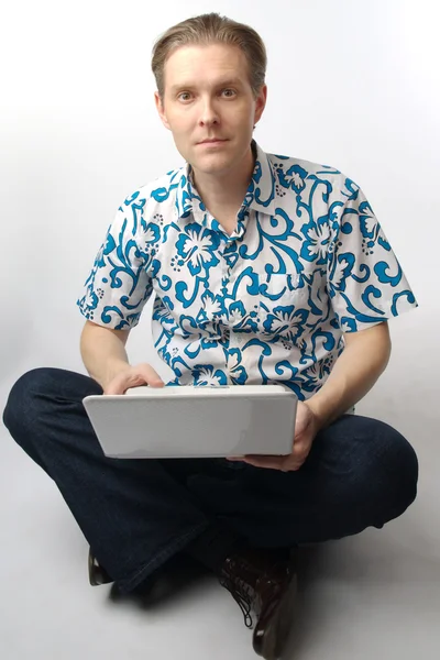 Om cu laptop — Fotografie, imagine de stoc