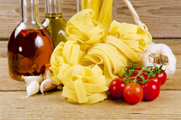 Pappardelle and Spaghetti — Stock Photo, Image